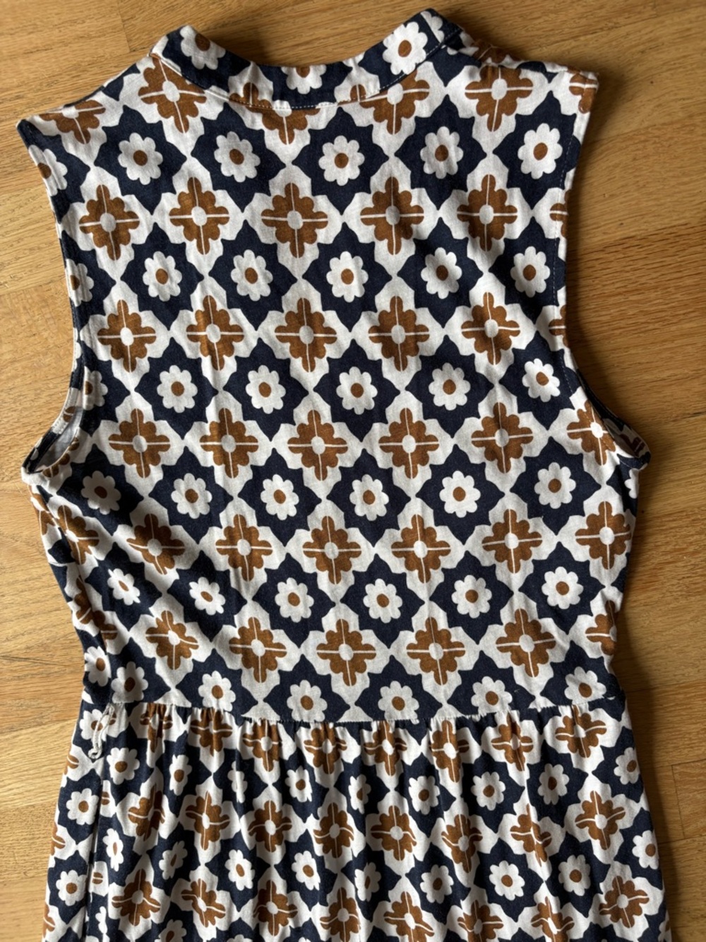 Boden Sleeveless V-Neck Maxi Dress in Navy and Brown Tile Print - Picture 8 of 9